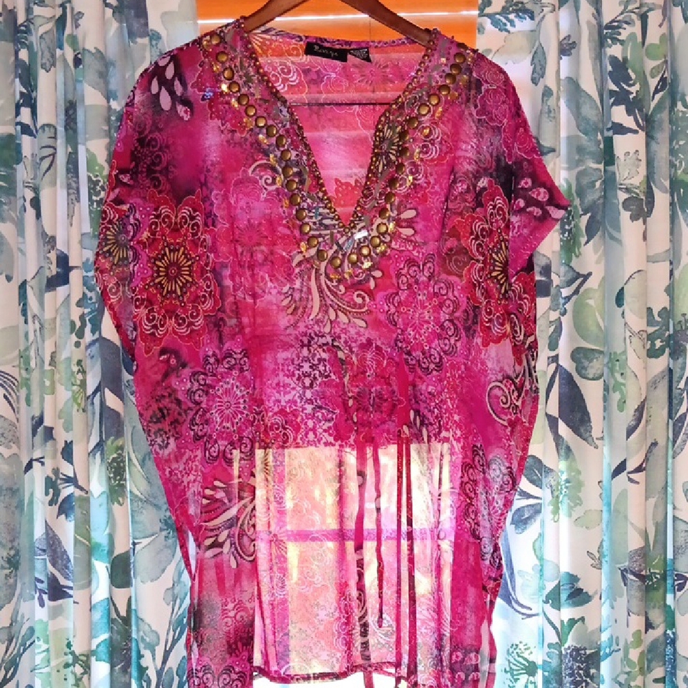 Raviya Vibrant Pink Floral Tunic